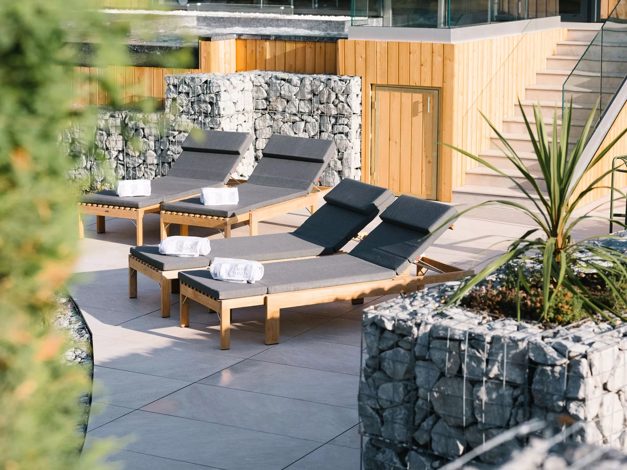 LRT Laceby Manor The Spa 